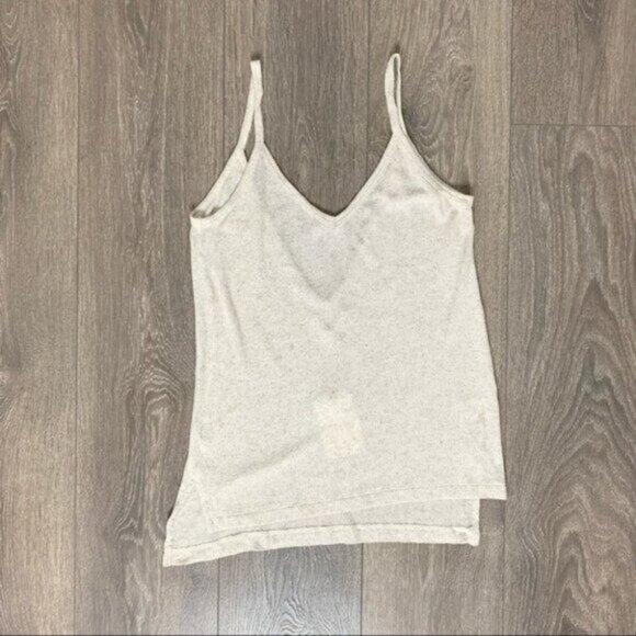 Revolve LNA Cabo Tank Top V-neck Side Slit Scour Taupe Knit V-neck Size Small - Picture 2 of 14